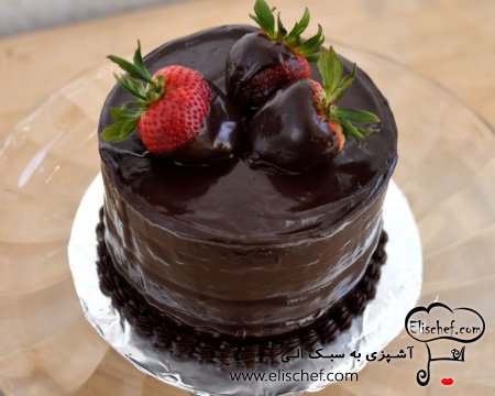 کیک شکلاتی با کرم موکا